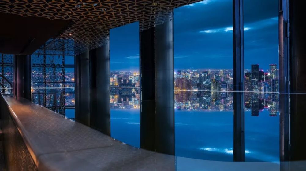 神秘资方介入成都阿玛尼艺术公寓新况纪实