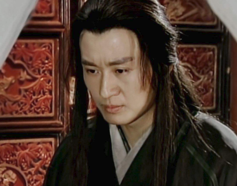 (孙兴饰演杨逍)10月15号上午,有八卦媒体曝光孙兴的新动态.