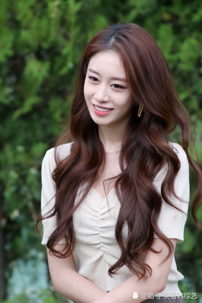 《请让我聆听你的歌》朴智妍"预计11月回归,期待的偶像发型"