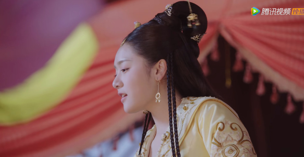 明月照我心汐月公主初来北宣竟被无良商家坑惨这也叫美食