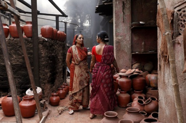 东南亚最大的贫民窟:一个厕所1500人一起用,175公顷住了百万人