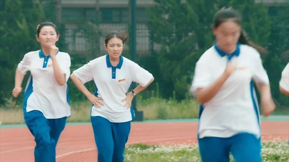 中国大学生，已经被体测折磨到疯了