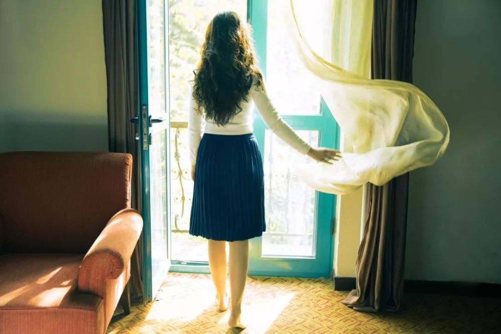 命运|你的房间里，暴露了你的命运