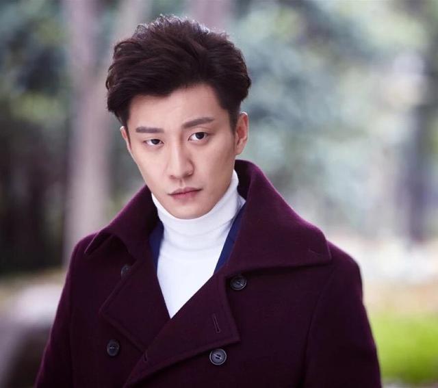 乔任梁32岁冥寿追思会顺利举行,生前同雪莉一样饱受抑郁困扰