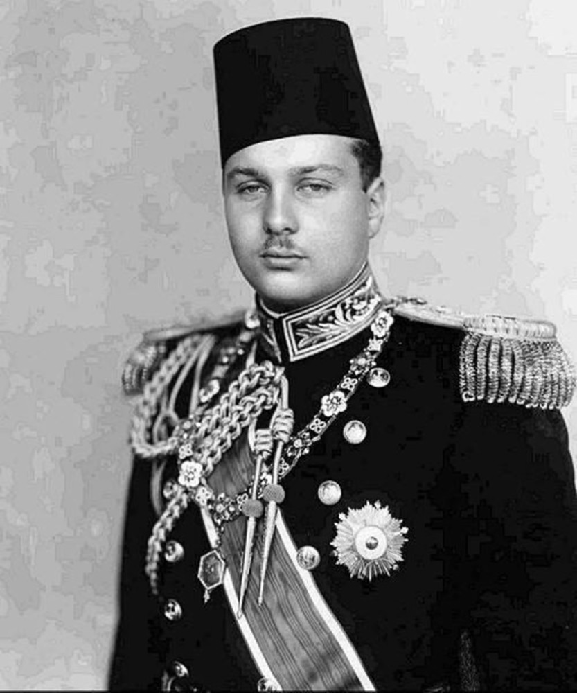 埃及最后一位国王经常偷窃还偷过丘吉尔的怀表他为何这样做