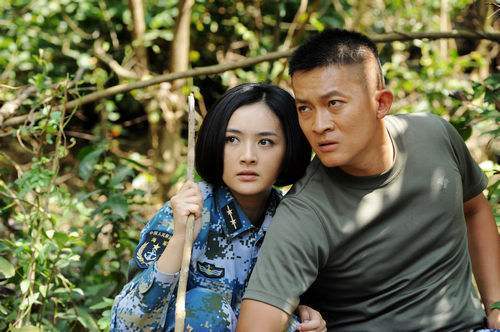 看了《空降利刃》之后,才明白《火蓝刀锋》其实很经典