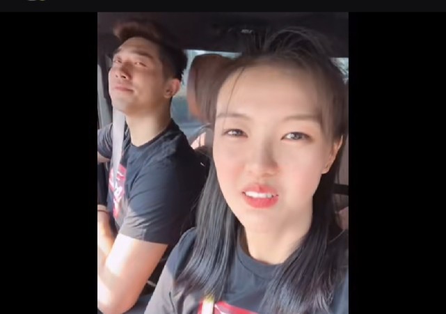 张常宁回南师大上课与未婚夫游玩甜蜜无限龚翔宇看望资助学生