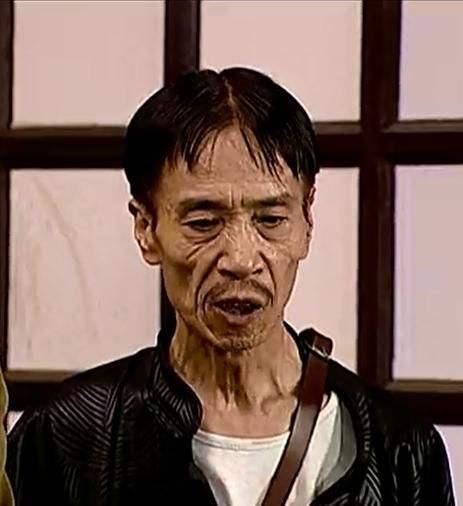 盛世美颜贾队长本可以靠才华吃饭却偏偏要靠颜值