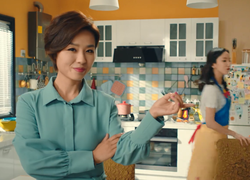 还记得《爱情公寓》里面的榕榕兔么?当时看她太高冷,如今成这般模样