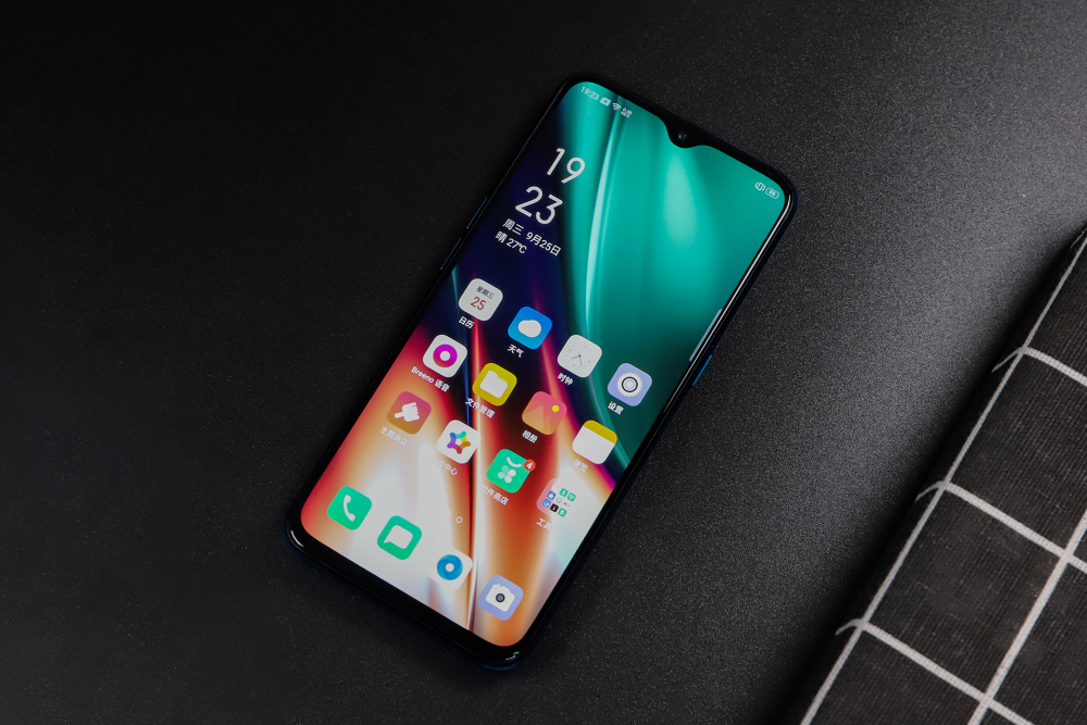 oppok7开启预约精致机身强悍性能128gb1999元起