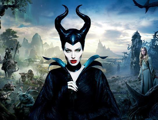 沉睡魔咒玛琳菲森的新翅膀哪来的为何史蒂芬要割她的翅膀