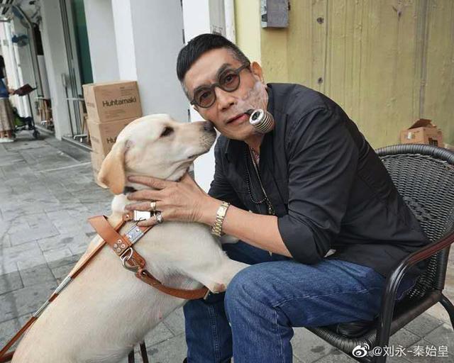 68岁邵氏演员刘永第三度离婚回流香港,晚年独自照顾两幼子压力大