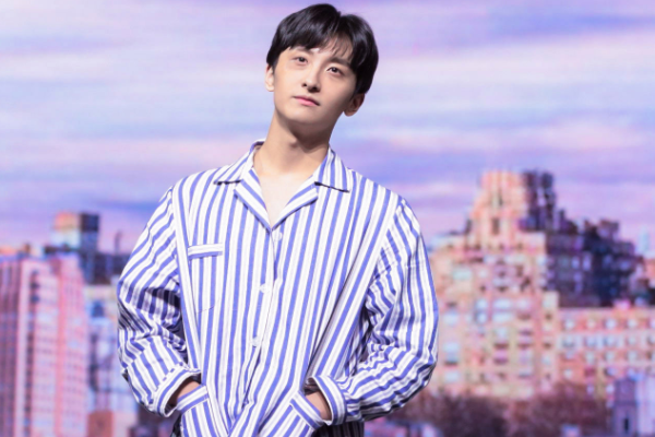 在《家有儿女4》中,牛骏峰饰演的是胡壮壮,剧中的他是一个让很多然