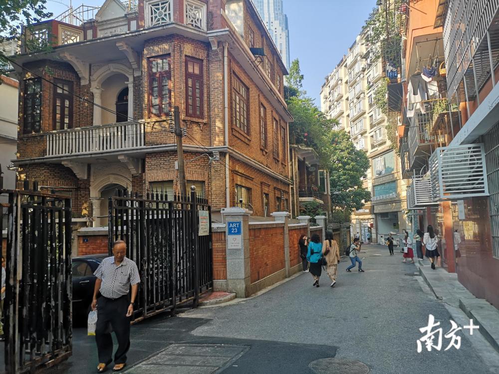 广州东山口梦之网网住异乡人不辞作老广