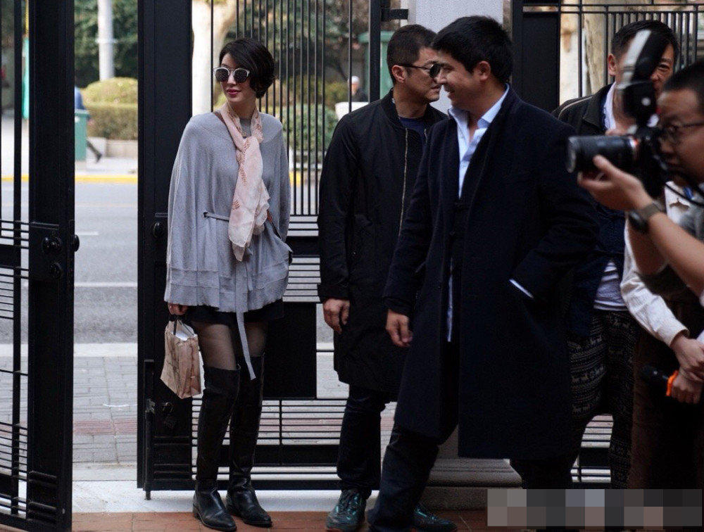 李亚鹏|与李亚鹏情变？女友公开发文：你不懂爱，疑隔空神互动