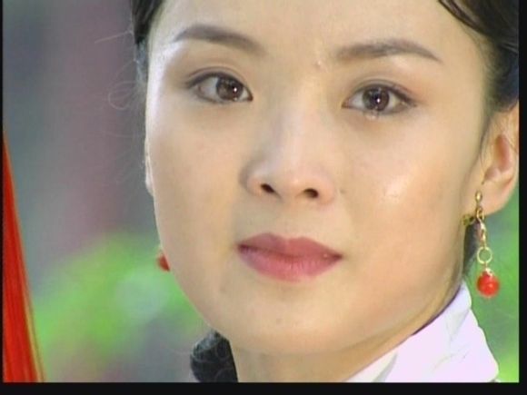 剧中萍萍是由王艳主演的,萍萍就是一个像女中豪杰,敢作敢当的人,而