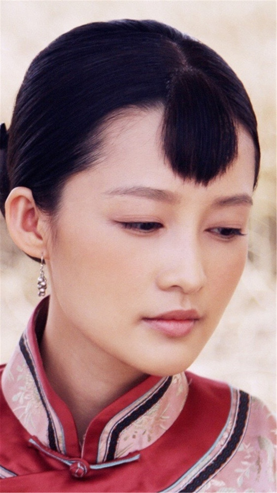 李沁田小娥角色的剧照,淳朴又土味!