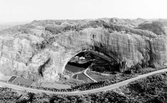 偏远的郴州丹霞上为何会留下唐代宰相的刻字