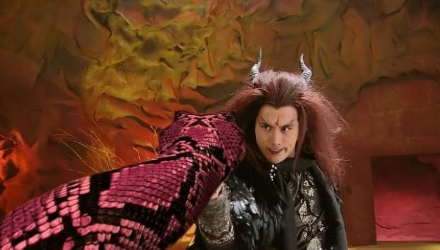 仙剑三:紫萱每次找重楼打架,重楼为何这么恐惧,原来是这一身份