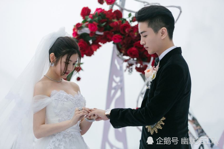 明星夫妻身高差排行_“最萌身高差”的明星夫妻,陈晓陈妍希上榜,第四对相差28cm