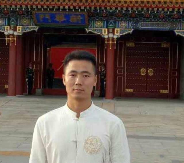 咏春丁浩苦练拳术,意欲二番战ko散打"阿虎",为咏春正名!