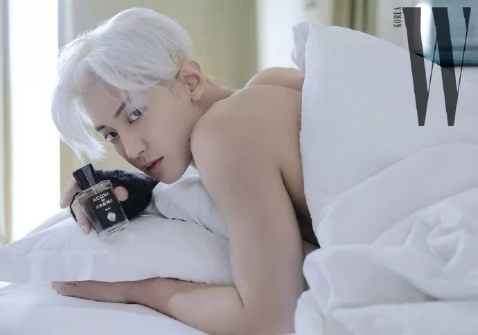 把朴灿烈放你床上,可以吗?致命的香水诱惑!