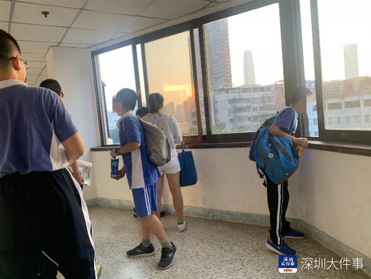 深圳中学初中排名_深圳中考成绩榜单风靡家长群!(2)