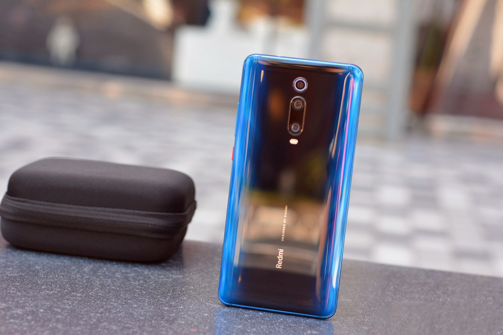 "搅局者"上线,红米k20pro尊享版开始降价,后悔买早了_腾讯新闻