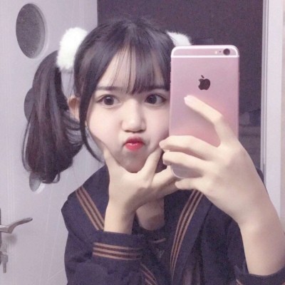 当一个男生在晚上的时候约一个女生喝酒,尤其那个女生还非常喜欢这个