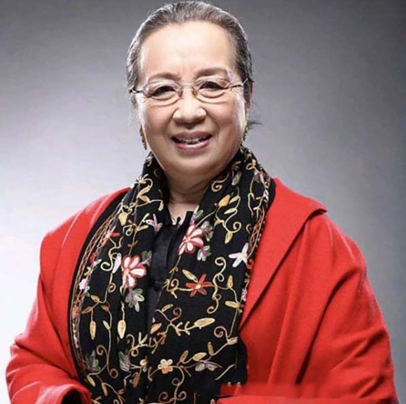 有种"少女"叫容嬷嬷的26岁,黑色短发斜刘海,网友:还真是懂潮流