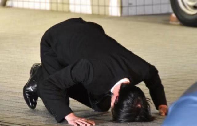 田口淳之介与女友小岭丽奈被判刑:有期徒刑6个