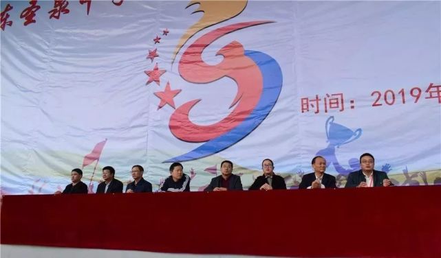 肥东圣泉中学成功举办第十六届秋季田径运动会