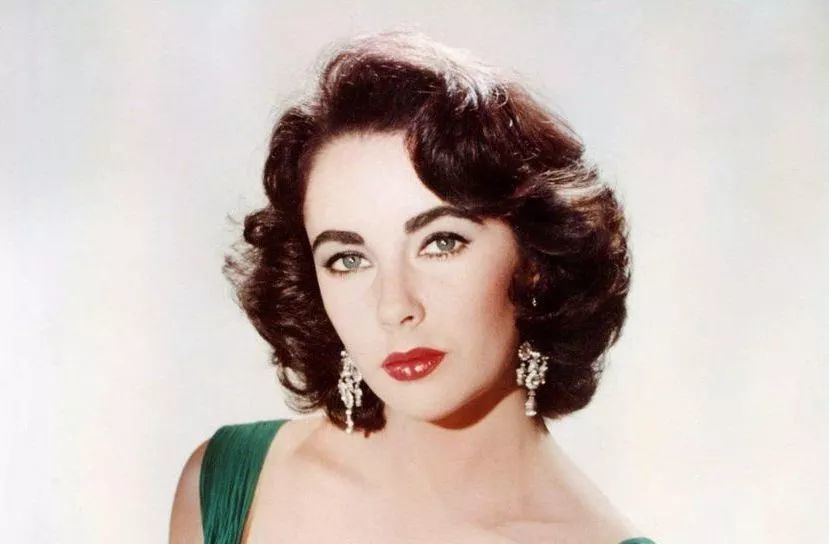 喜剧女王joanrivers丈夫自杀负债千万她却在努力逗笑观众