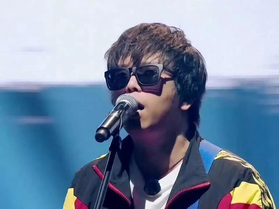 " 乐队成员石璐则说:"全中国程序员都是赵子健同事.因为他老换工作.