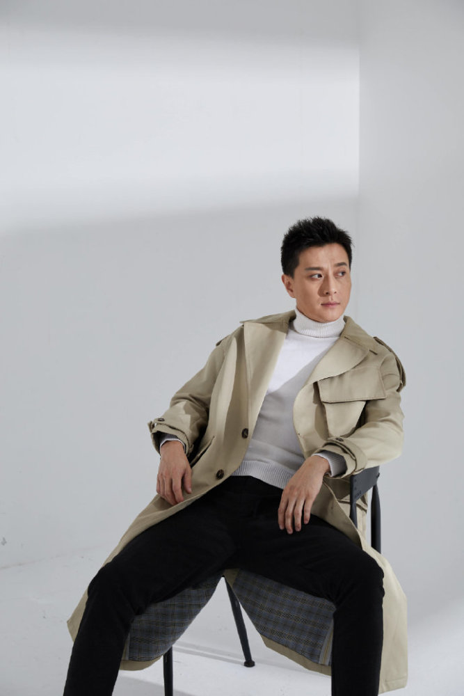 演员夏凡开撕肖战你啥也不是评论区被对方粉丝炸开了锅