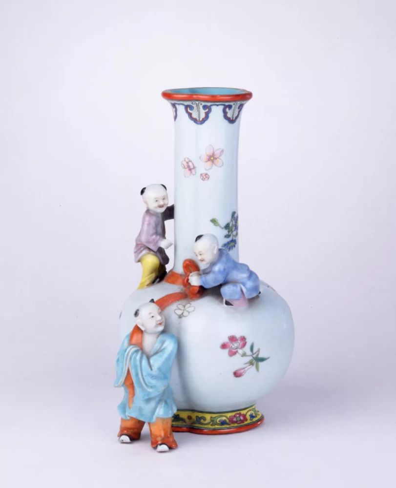 稀世孤品!乾隆“瓷母”!故宫博物院珍品陶瓷(第32期)_腾讯新闻