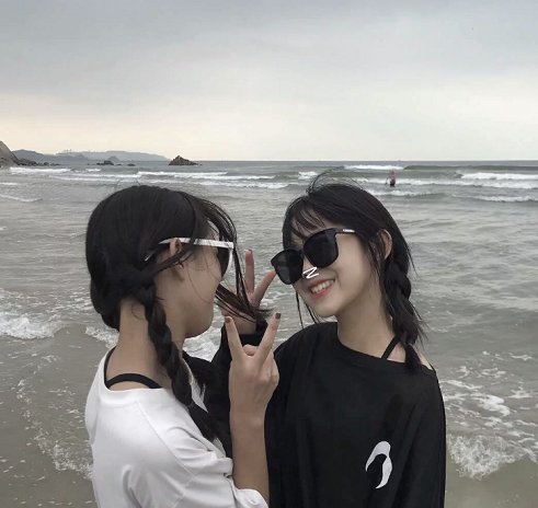 至尊版·vip专属·双人闺蜜头像:承蒙时光不弃,感谢一切给予