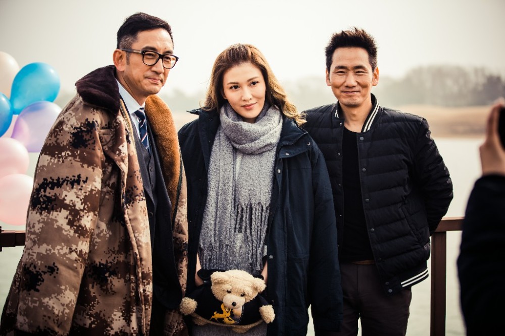 咱老百姓自己的电影将映,致那些曾一起哭过笑过的青春