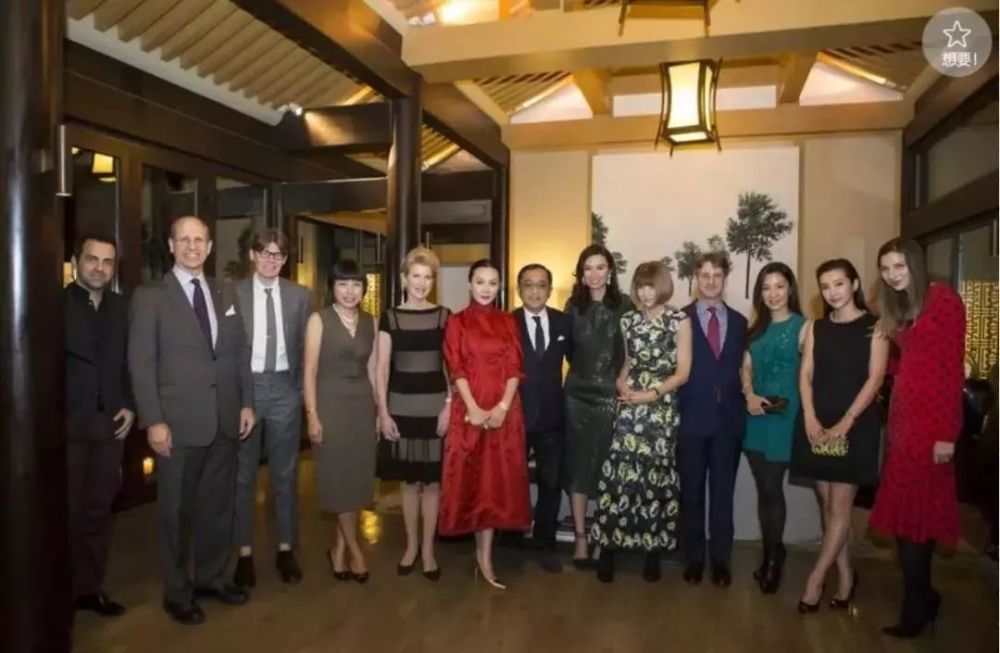 刘玉玲vs邓文迪两个射手座女人的不同命运