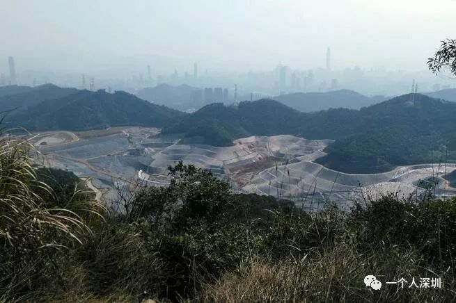 南坑水库登山土路:全长1650米 起点位于南坑水库环湖绿道h004 终点