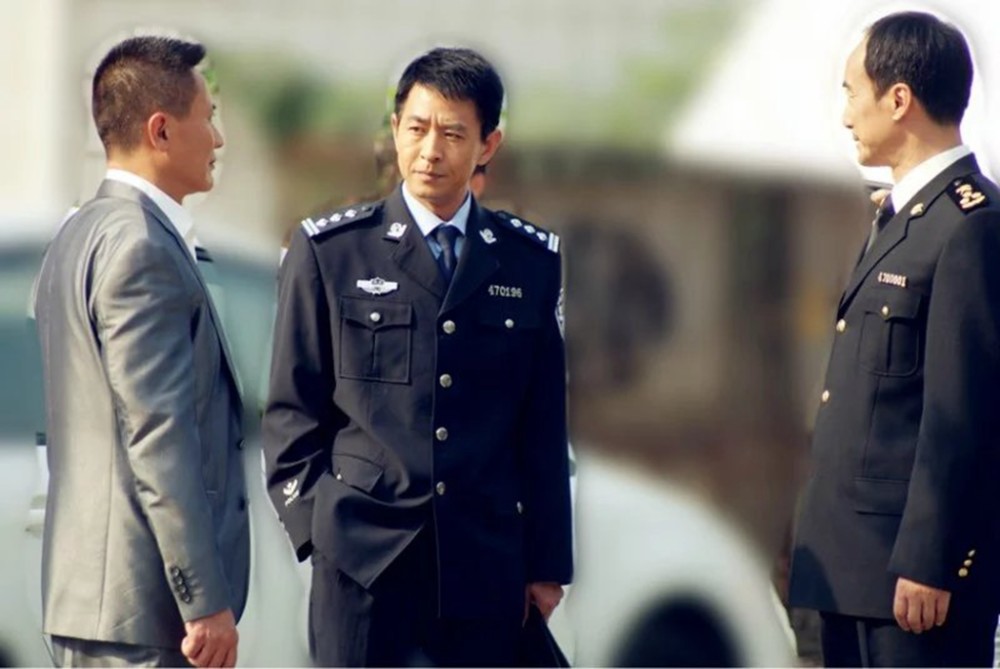 国门英雄|《国门英雄》纵横海关，郭晓峰之后再无方虎