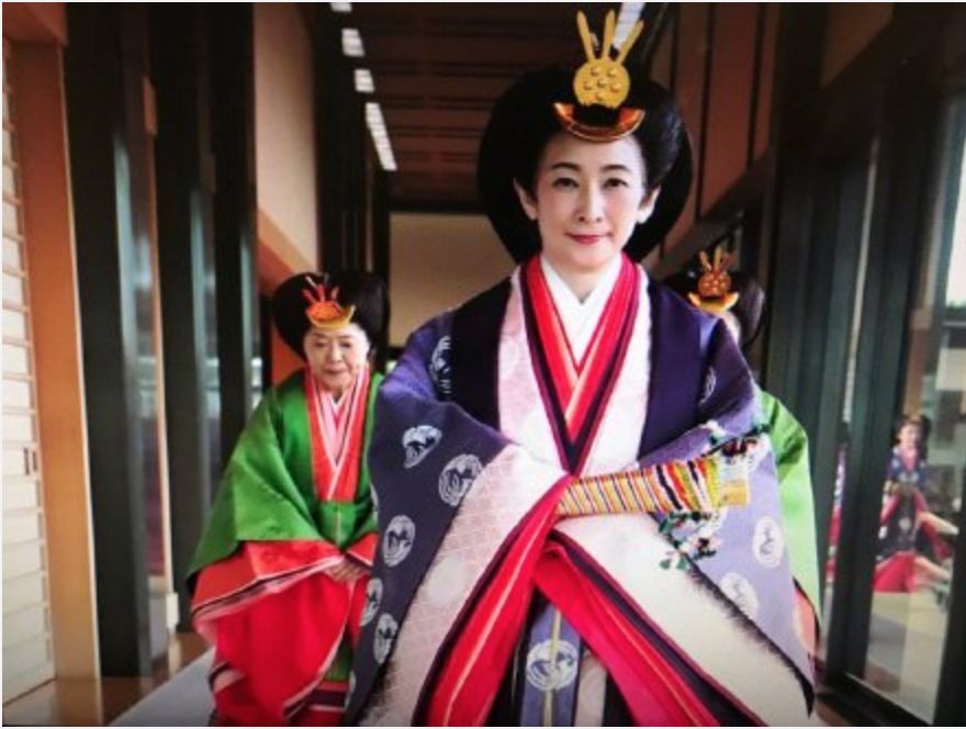 所以十二单确实是和服体系最高级的服装之一.