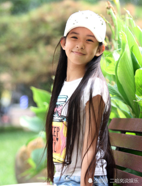 有种"盛世美颜"叫程潇家,与妹妹相差6岁,却像复制粘贴