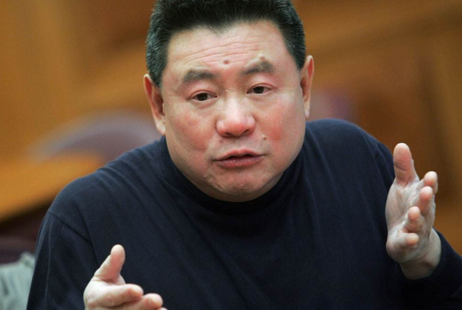 香港大亨刘銮雄,不敢回香港,流亡多伦多,财产分