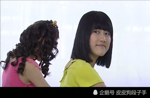 还记得巴啦啦小魔仙的严莉莉吗换上半体装蹲下的那刻粉丝疯狂截图