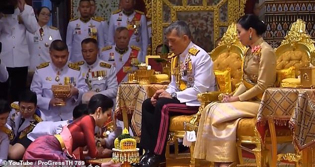 诗妮娜|泰国贵妃诗妮娜复宠，得68岁泰王御笔作画，苏提达膝下无子地位难保