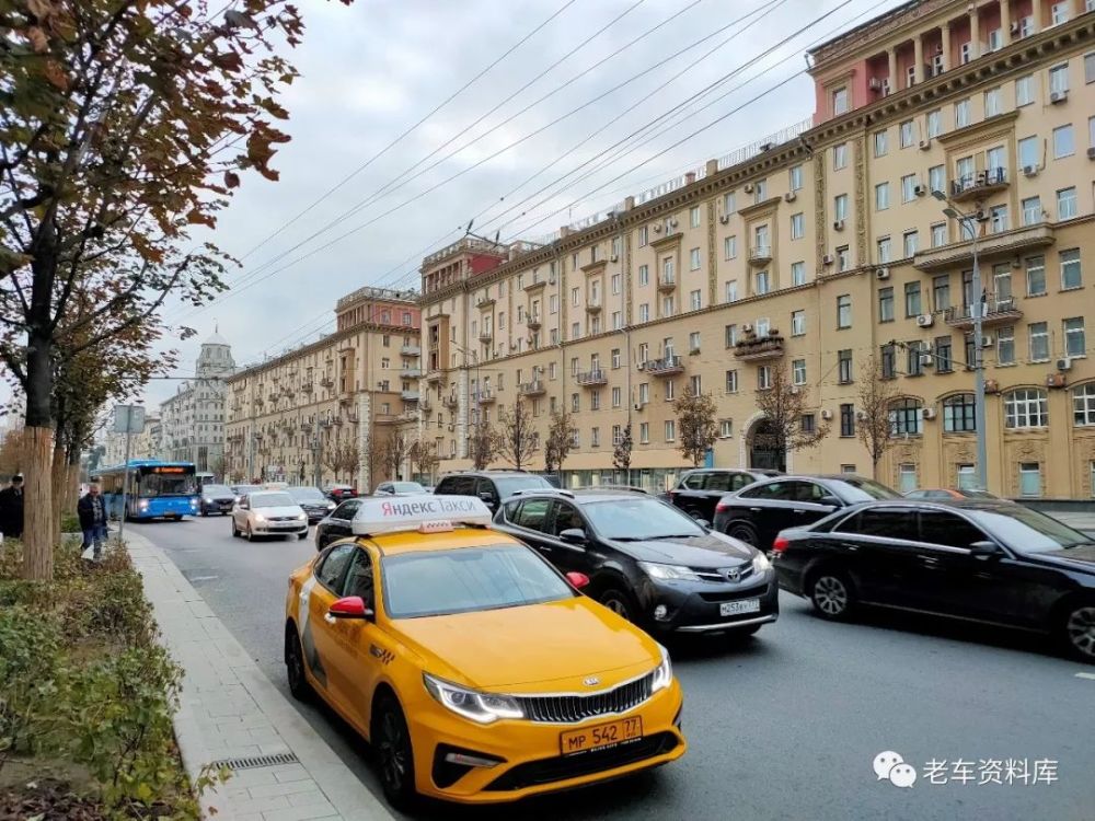 莫斯科街拍 看看俄国人现在都开什么车