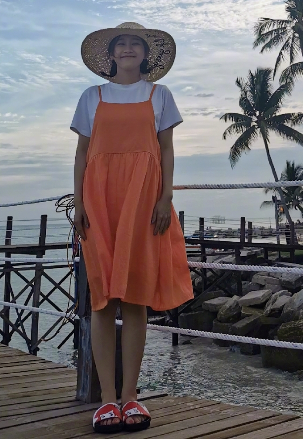 11年都过去了,"严莉莉"依旧没有变化,她的少女颜谁能顶住?