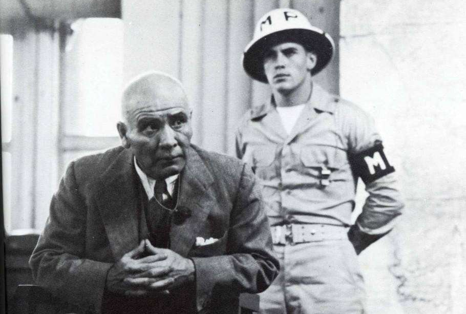 沿长江南岸进攻,他的27师团表现一般,既没有像江北稻叶四郎的第六师团