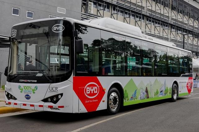 首台比亚迪纯电动大巴正式在哥斯达黎加投入试运营